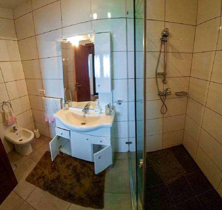 The Funny And Relax Apartment With Terrace & View أركو دا كالهيتا المظهر الخارجي الصورة