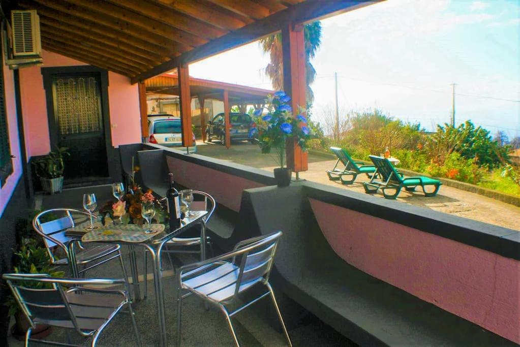 The Funny And Relax Apartment With Terrace & View أركو دا كالهيتا المظهر الخارجي الصورة
